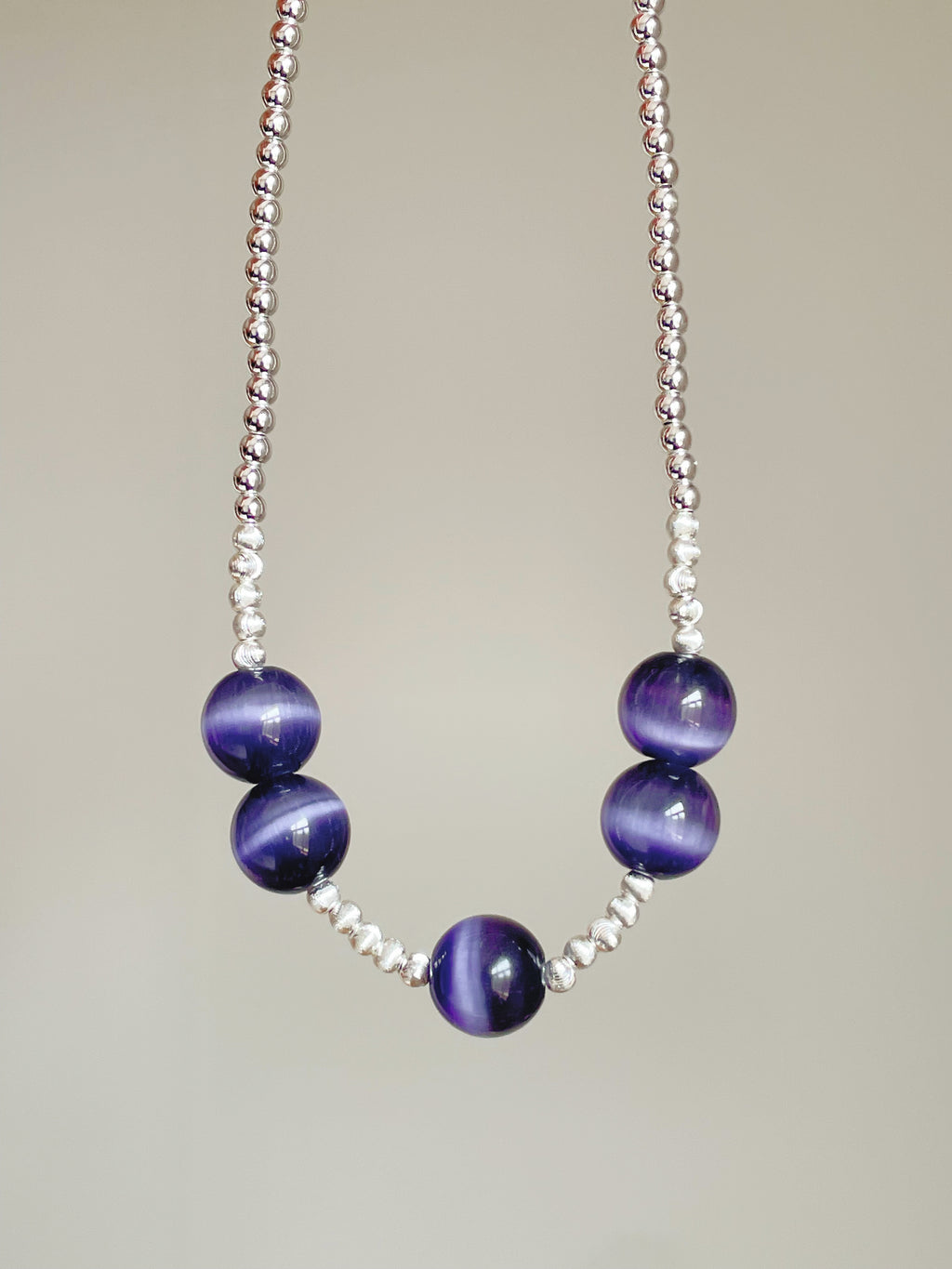 Chinese-Style Spiral Purple Cat's Eye Pendant