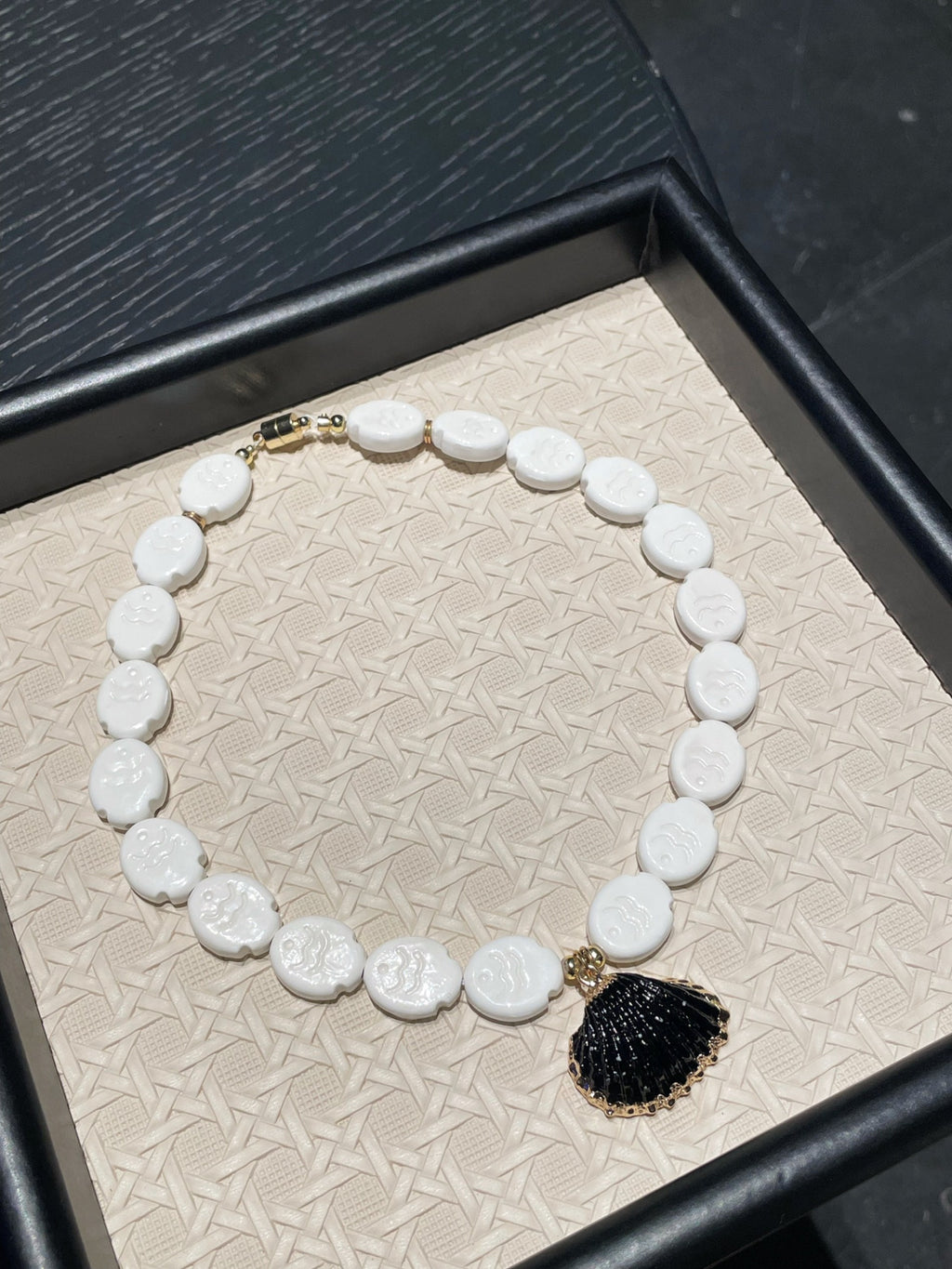White Ceramic Dried Fish And Seashell  Pet Necklace
