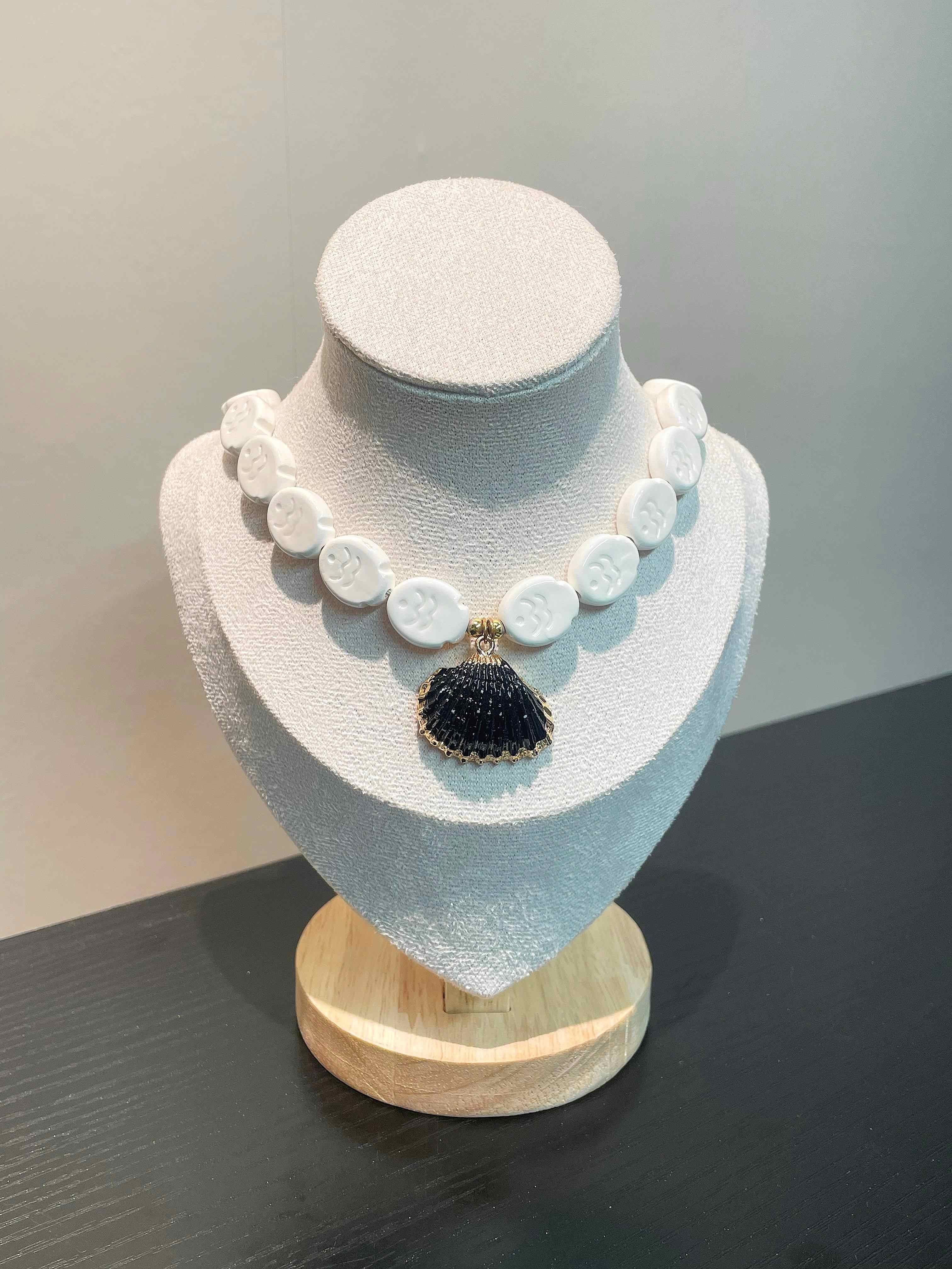 White Ceramic Dried Fish And Seashell  Pet Necklace