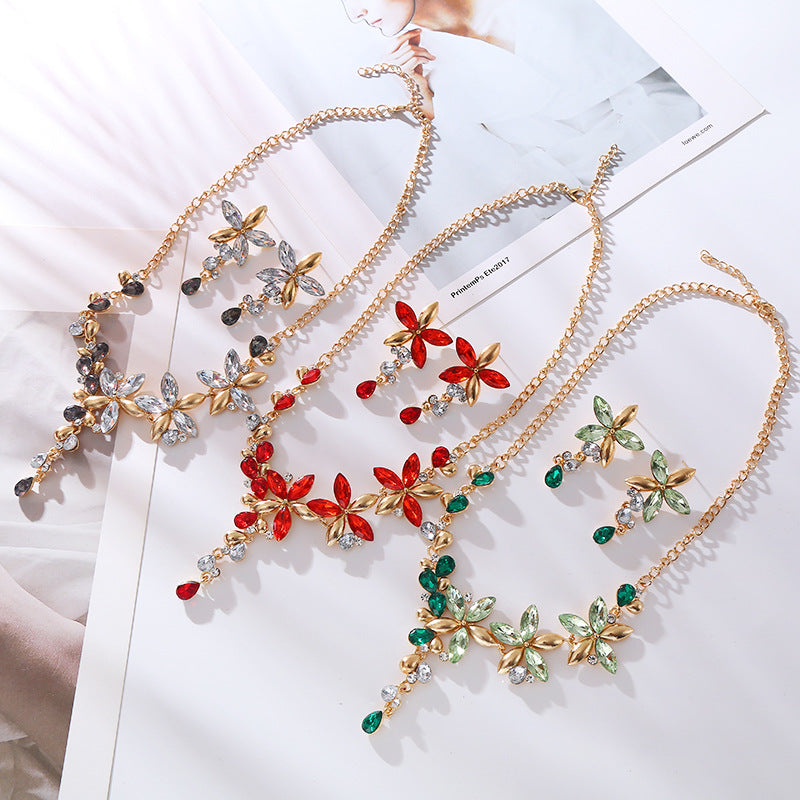 Niche Fashion Necklace and Earring Set for Women Featuring Personalized Floral Designs and Diamond Inlay High-Quality Jewelry
