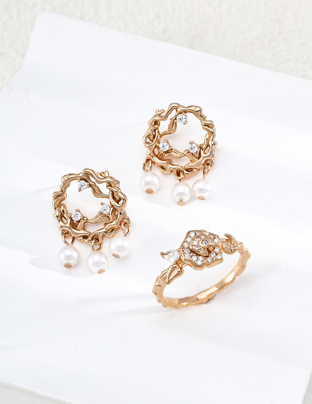 Vintage Gold Branch Series Pearl Stud Earrings