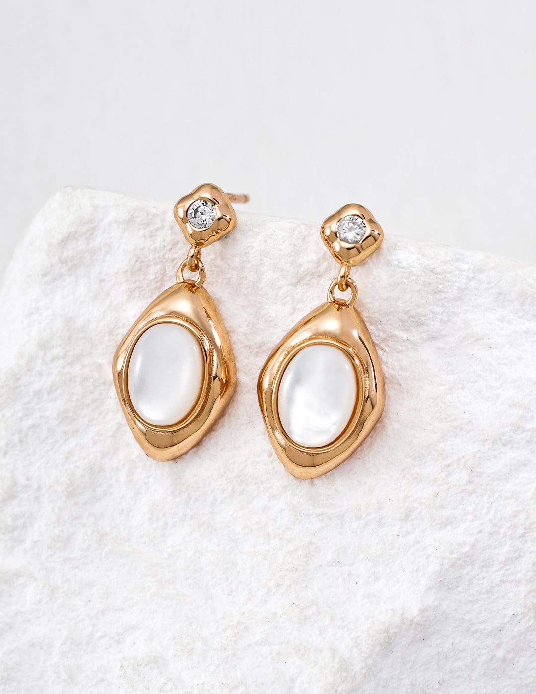 S925 Sterling Silver Vintage Mother-of-Pearl, Agate, and Zircon Earrings