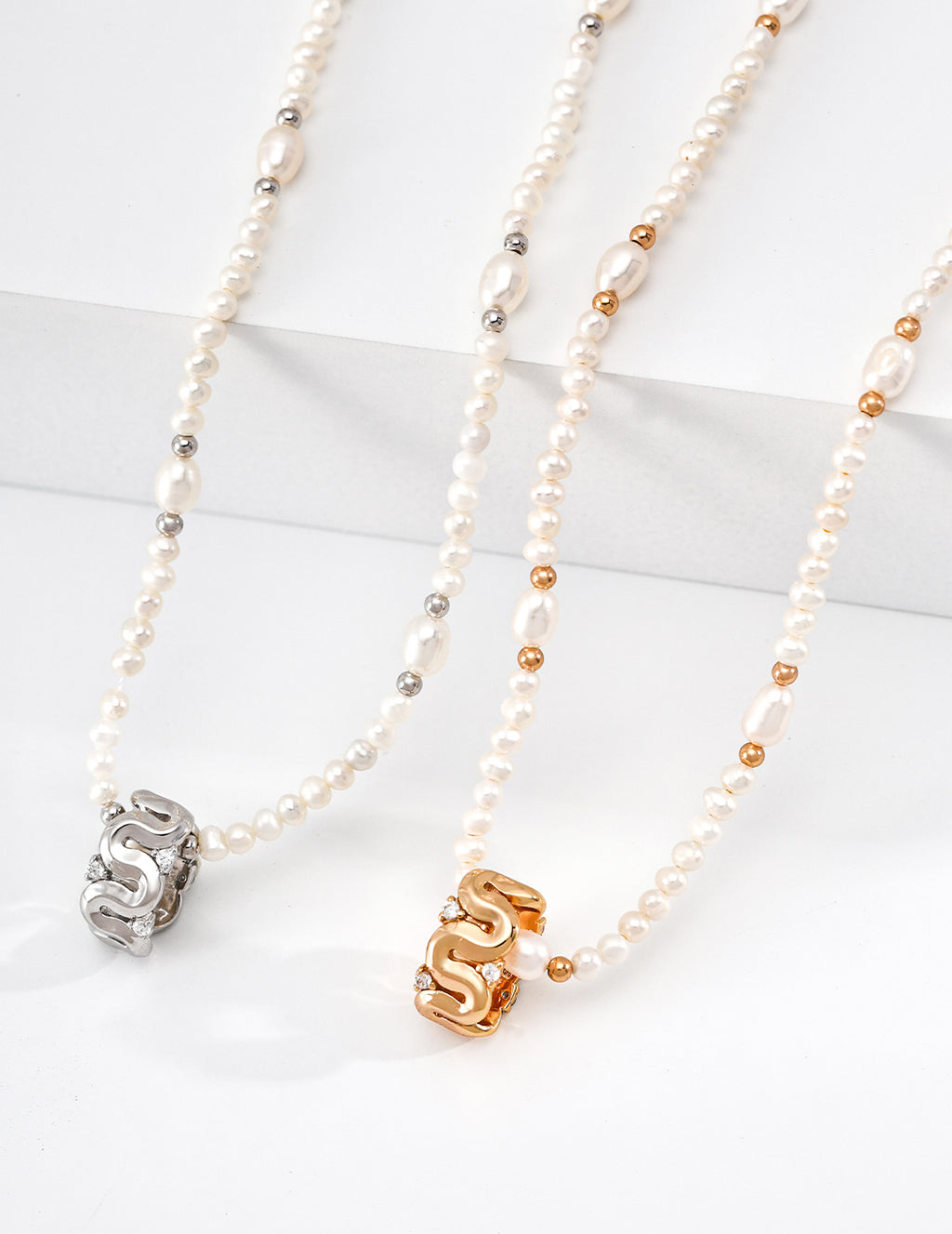 Natural pearl zircon necklace